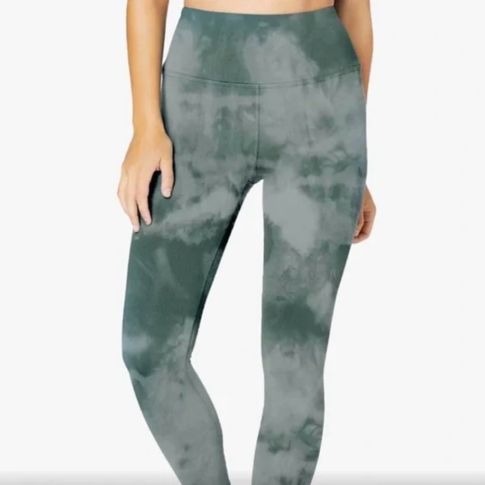 Green Tie-Dye Leggings Beyond Yoga 7/8 High Rise size XS